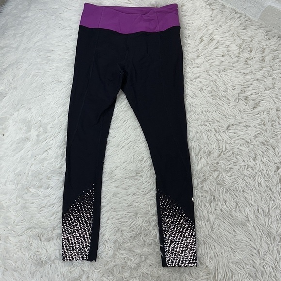 Lululemon Tight Stuff Tight *Reflective Black Grape / Tender Violet - Picture 2 of 6